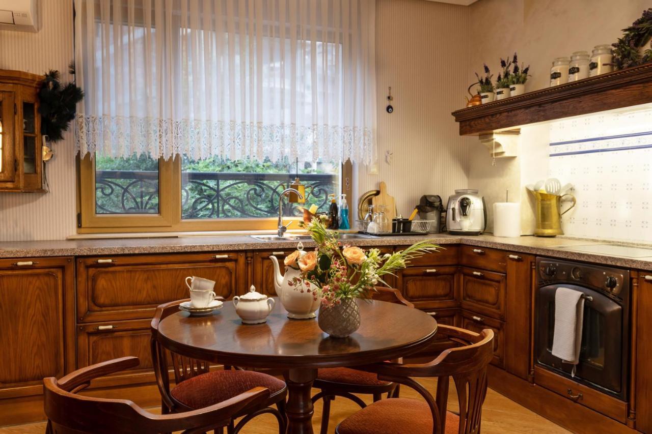 Luxury Private House In City Center 벨리코 터르노보 외부 사진